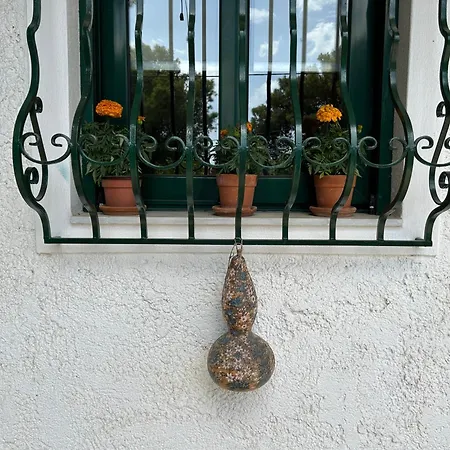 Vila Perivolakia Garden View Rafína Exteriér fotografie